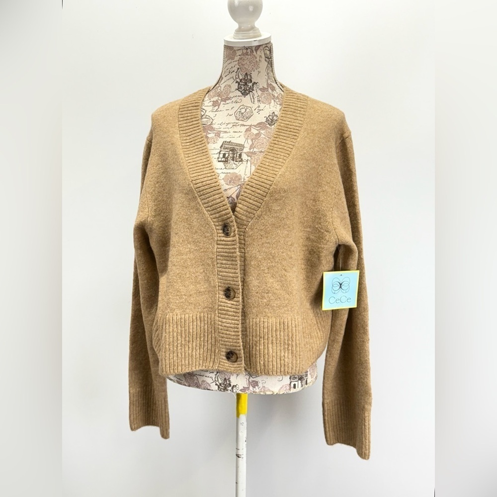 CECE Tan knit 3 button crop cardigan size XL - Picture 7 of 14